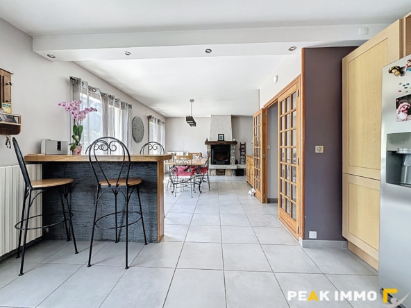 Maison 6 pièces 128 m2 Allèves