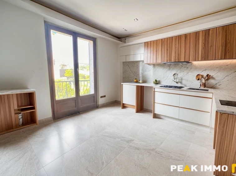 Maison individuelle - 10 pièces - 173 m2 - RUMILLY