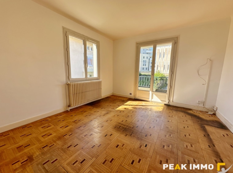 Maison individuelle - 10 pièces - 173 m2 - RUMILLY