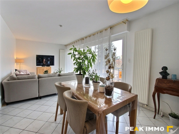 Appartement - 3 pièces - 72.83 m2 - Annecy