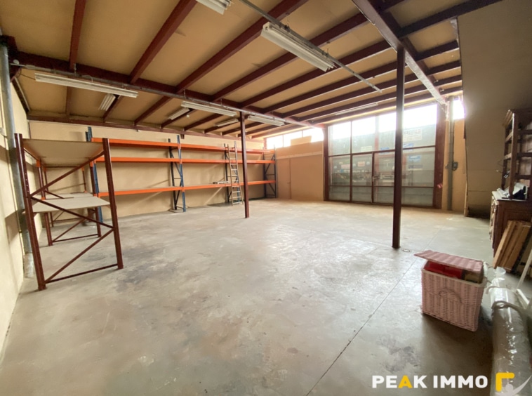 Entrepôt 251m2 Sallanches