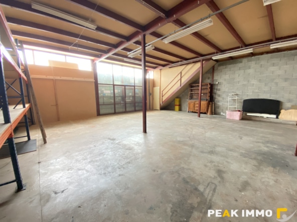 Entrepôt 251m2 Sallanches