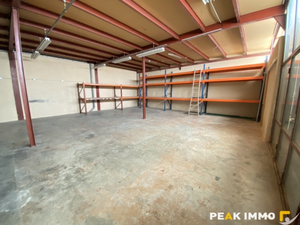 Entrepôt 251m2 Sallanches