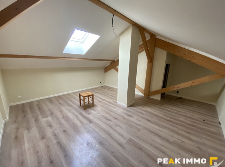 Appartement 4 pièces Duplex 97 m2 à Bonneville 74130