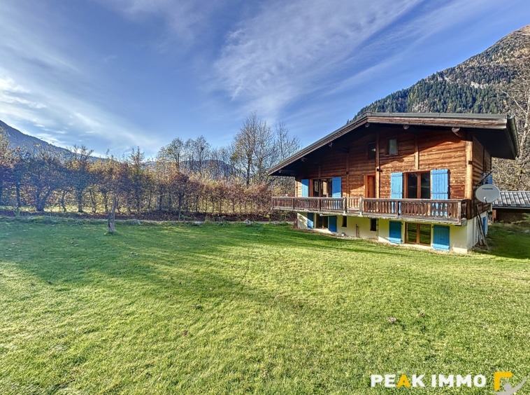 Chalet 8 pièces 196 m2 utiles - Chamonix