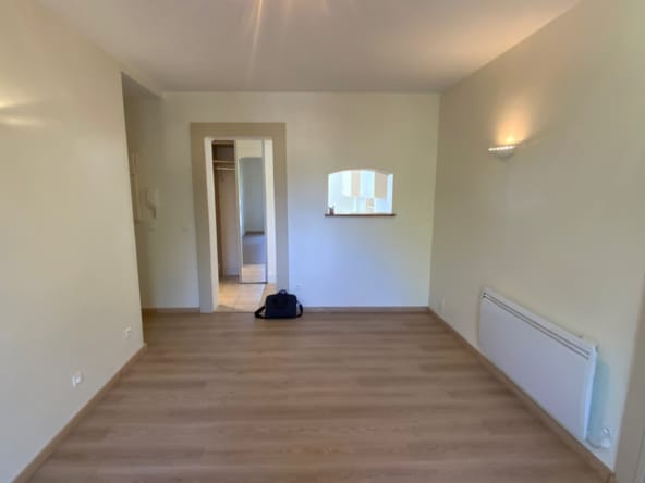 Appartement 3 pièces, 74 m2-AIX LES BAINS