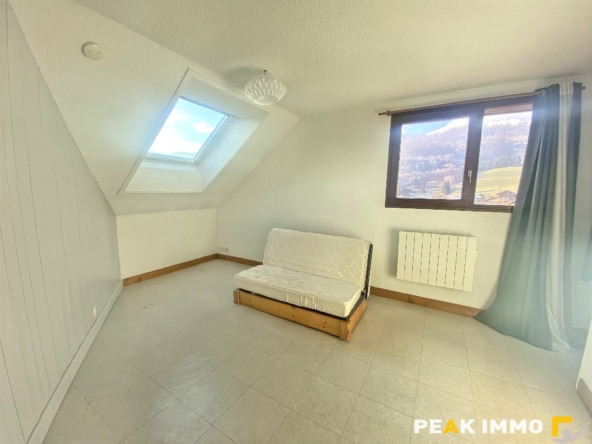 Appartement - F2 Duplex - 44.31 m2 utiles, 29.27 m2 Loi Carr