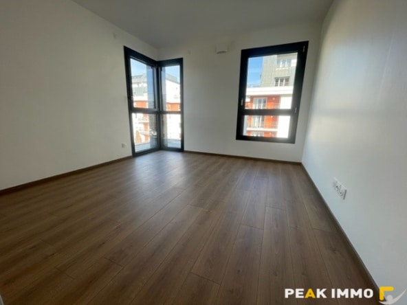 Appartement 2 pièces, 52 m2-RUMILLY