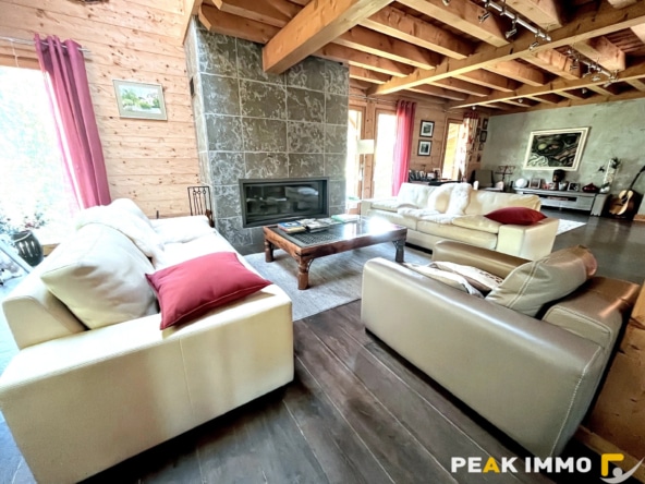 Chalet 8 pièces 222 m2 - Combloux