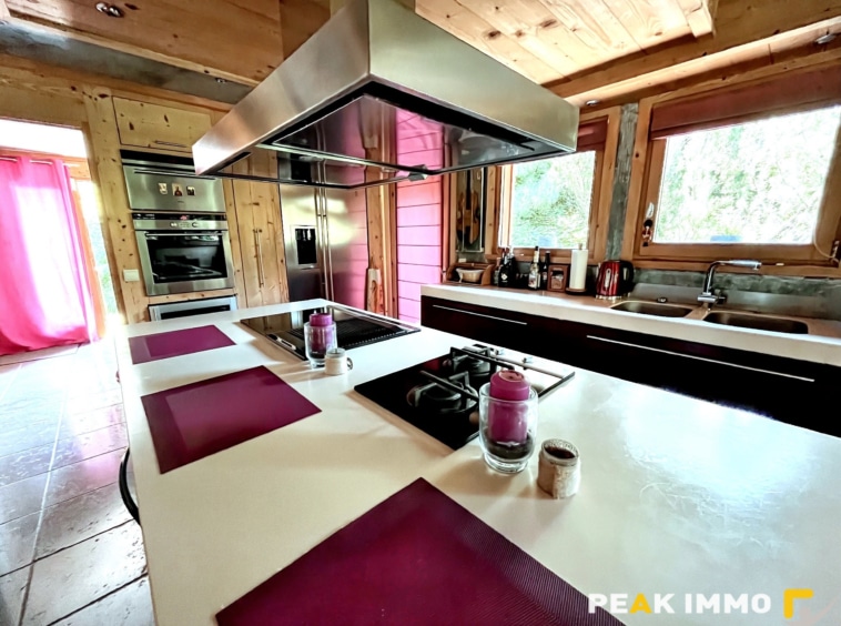 Chalet 8 pièces 222 m2 - Combloux