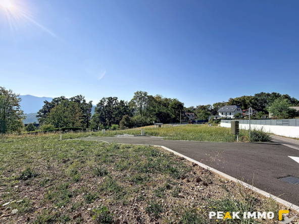 Terrains Viabilisés 632 m2 - Grésy-sur-Aix