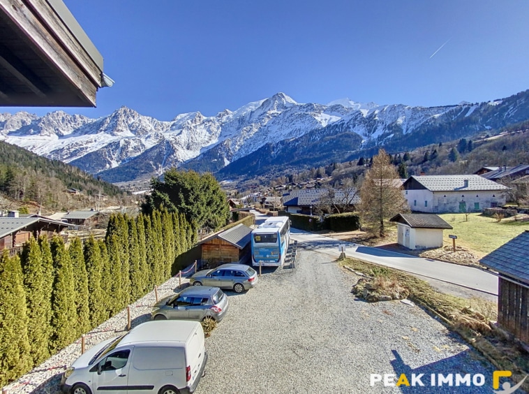 Chalet 7 pièces + 2 appartements 477 m2 au total - Les Houch