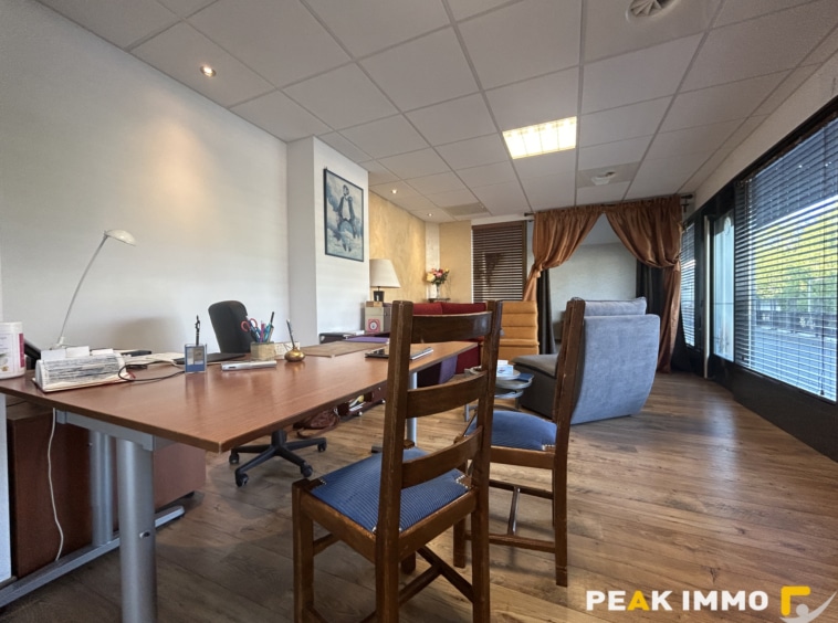 Bureau professions libérales 79 m2 - Grésy sur Aix