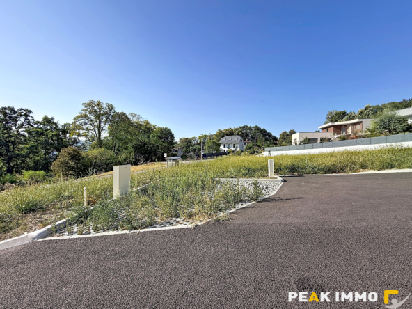 Terrains Viabilisés 632 m2 - Grésy-sur-Aix