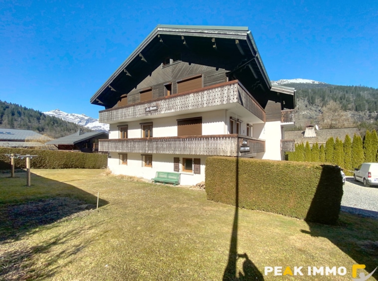 Chalet 7 pièces + 2 appartements 477 m2 au total - Les Houch