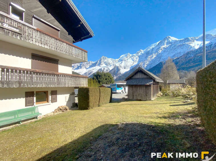 Chalet 7 pièces + 2 appartements 477 m2 au total - Les Houch