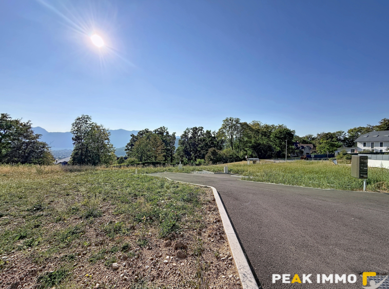 Terrains Viabilisés 632 m2 - Grésy-sur-Aix