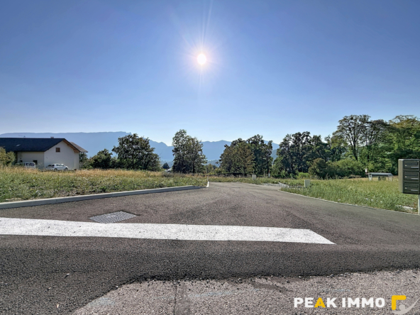 Terrains Viabilisés 632 m2 - Grésy-sur-Aix