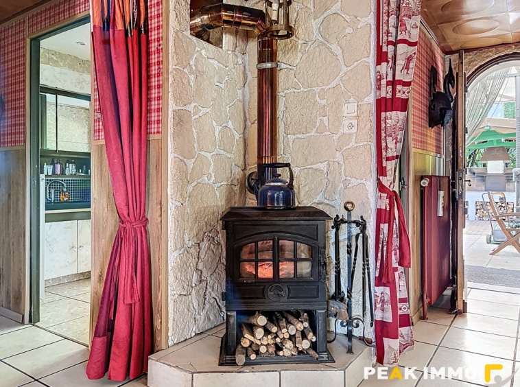 Maison - T8 269 m2 - Voglans