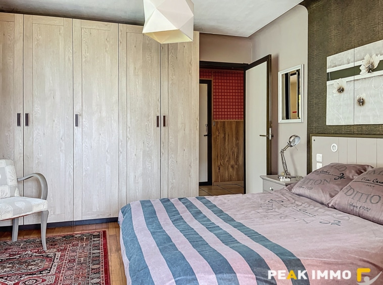 Maison - T8 269 m2 - Voglans
