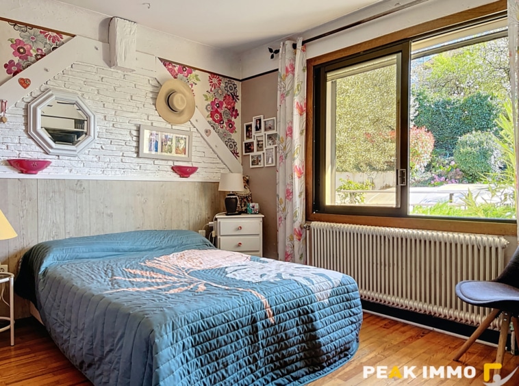 Maison - T8 269 m2 - Voglans