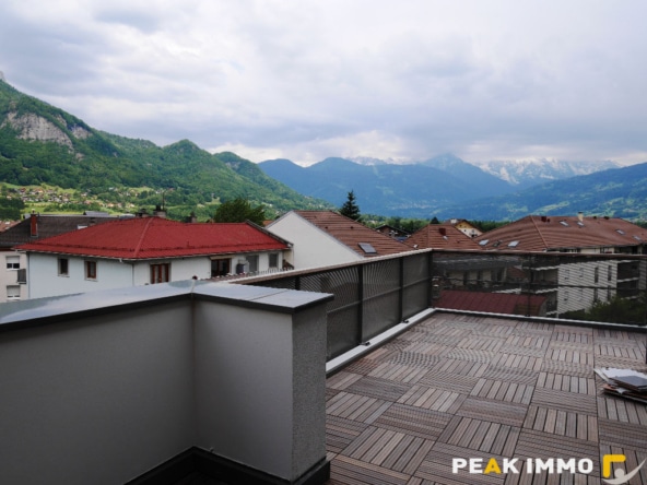 T3 Duplex de 62.94 m2 à Sallanches - Grande Terrasse
