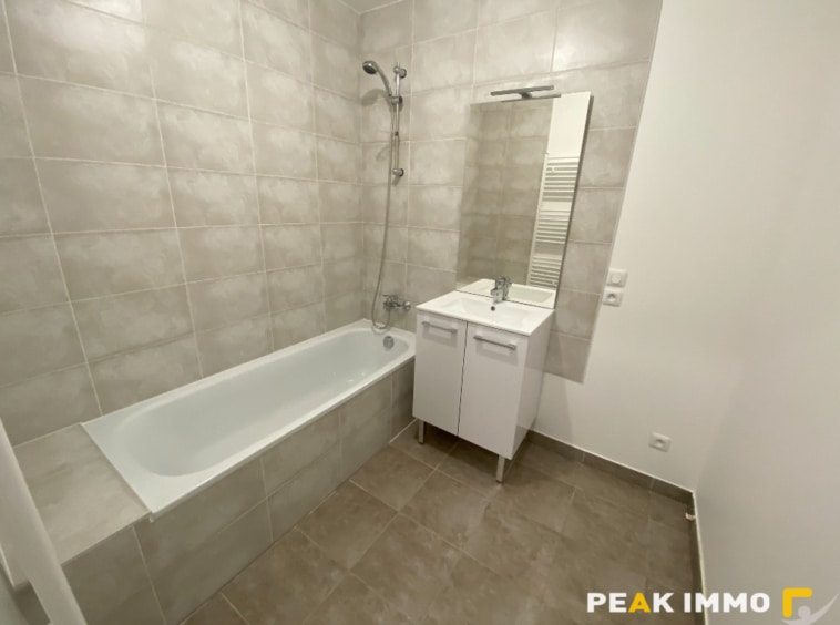 Appartement T4 -87,31m2 - 74350 Cruseilles