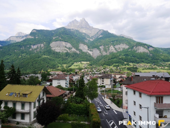 T3 Duplex de 62.94 m2 à Sallanches - Grande Terrasse