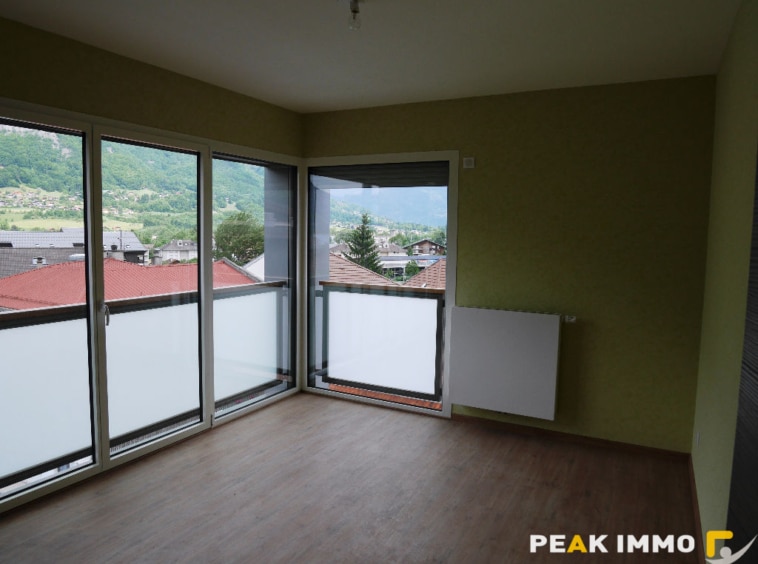 T3 Duplex de 62.94 m2 à Sallanches - Grande Terrasse