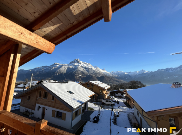 COMBLOUX SECTEUR MEDONNET CHALET 4 CHAMBRES