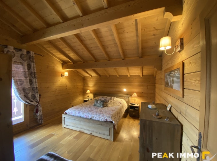 COMBLOUX SECTEUR MEDONNET CHALET 4 CHAMBRES
