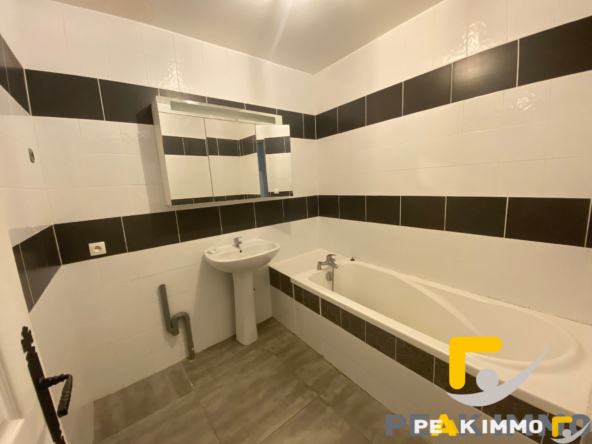 Appartement - 4 pièces - 106 m2 - Magland