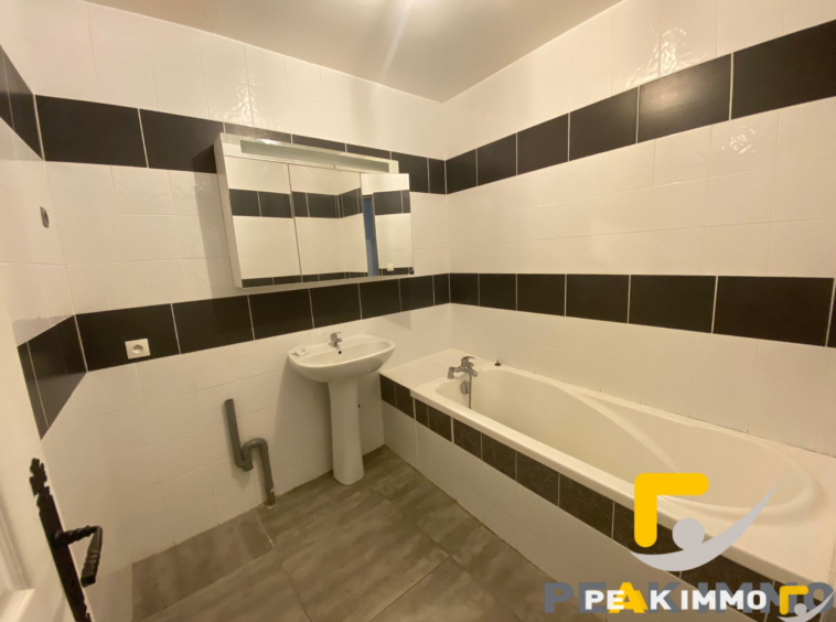 Appartement - 4 pièces - 106 m2 - Magland