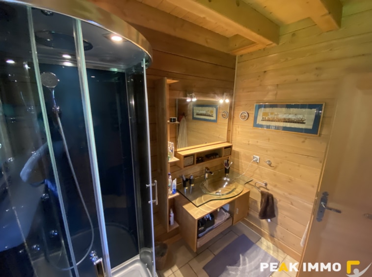 COMBLOUX SECTEUR MEDONNET CHALET 4 CHAMBRES