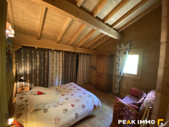 COMBLOUX SECTEUR MEDONNET CHALET 4 CHAMBRES
