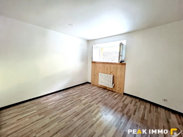 Appartement - 4 pièces - 106 m2 - Magland