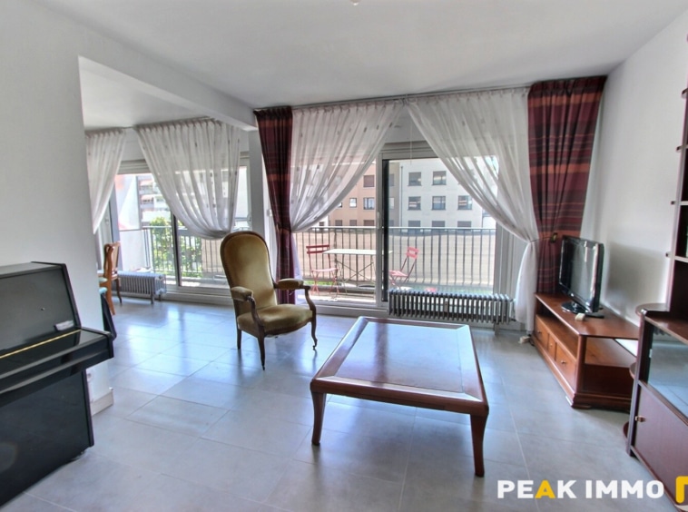 Appartement  - 3 pièces  - 82m2 - ANNECY