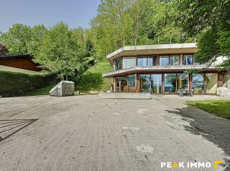 Maison 6 pièces - 320 m2 - Rumilly