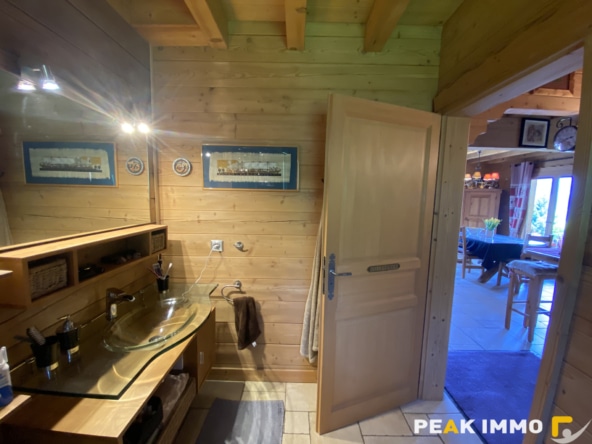 COMBLOUX SECTEUR MEDONNET CHALET 4 CHAMBRES