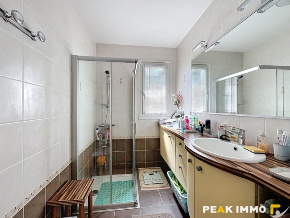 Maison - 5 pièces 140m2 - Aix les bains