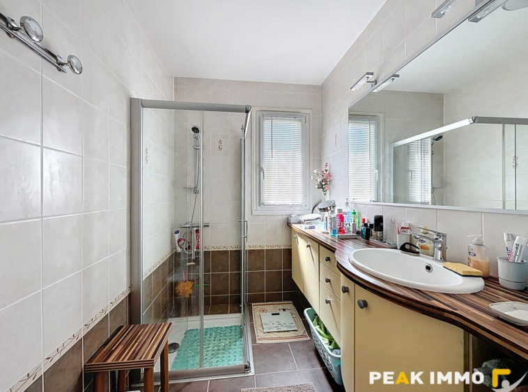 Maison - 5 pièces 140m2 - Aix les bains