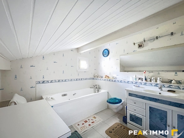 Maison - 5 pièces 140m2 - Aix les bains