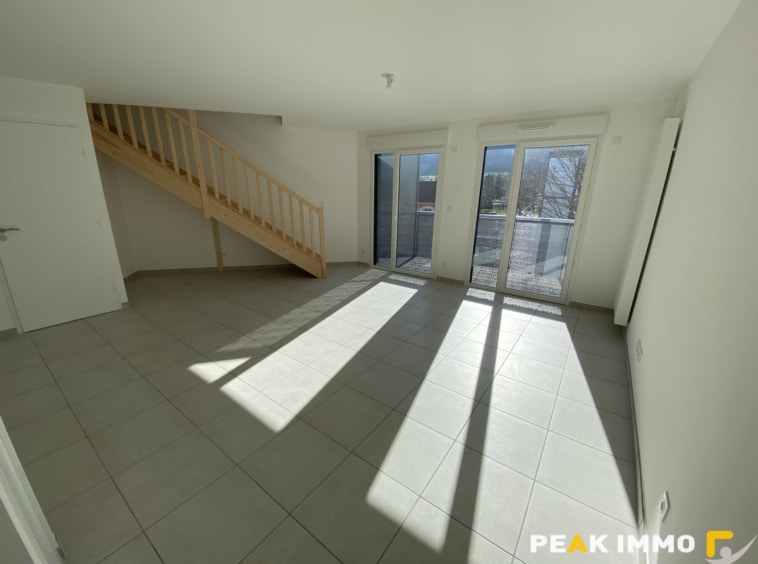 Appartement neuf T2bis duplex de 68m2 - Saint Pierre en Fauc