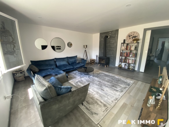 Appartement - 4 pièces - 106 m2 - Magland