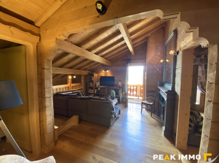 COMBLOUX SECTEUR MEDONNET CHALET 4 CHAMBRES