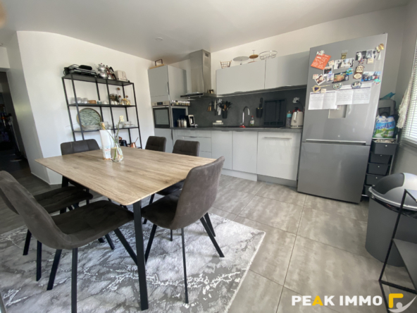 Appartement - 4 pièces - 106 m2 - Magland