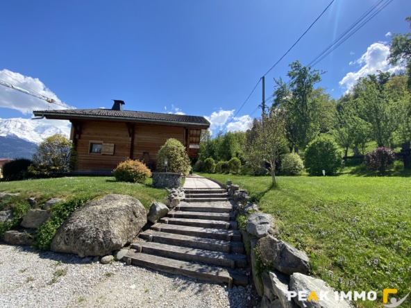 COMBLOUX SECTEUR MEDONNET CHALET 4 CHAMBRES