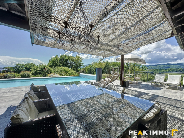 Maison 7 pièces - 165 m2 - Saint-Eusèbe