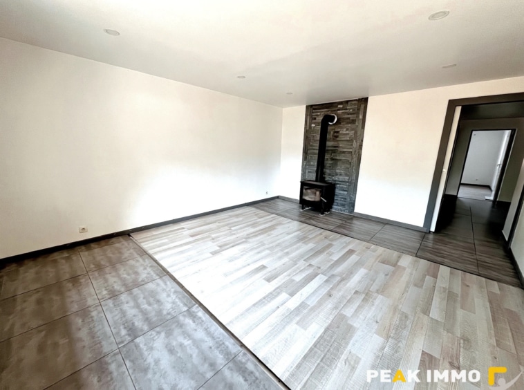 Appartement - 4 pièces - 106 m2 - Magland