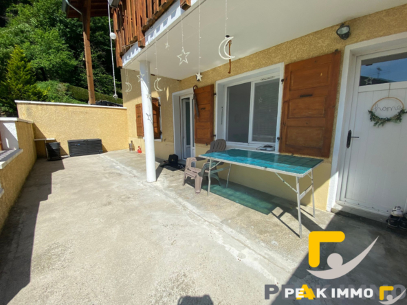 Appartement - 4 pièces - 106 m2 - Magland